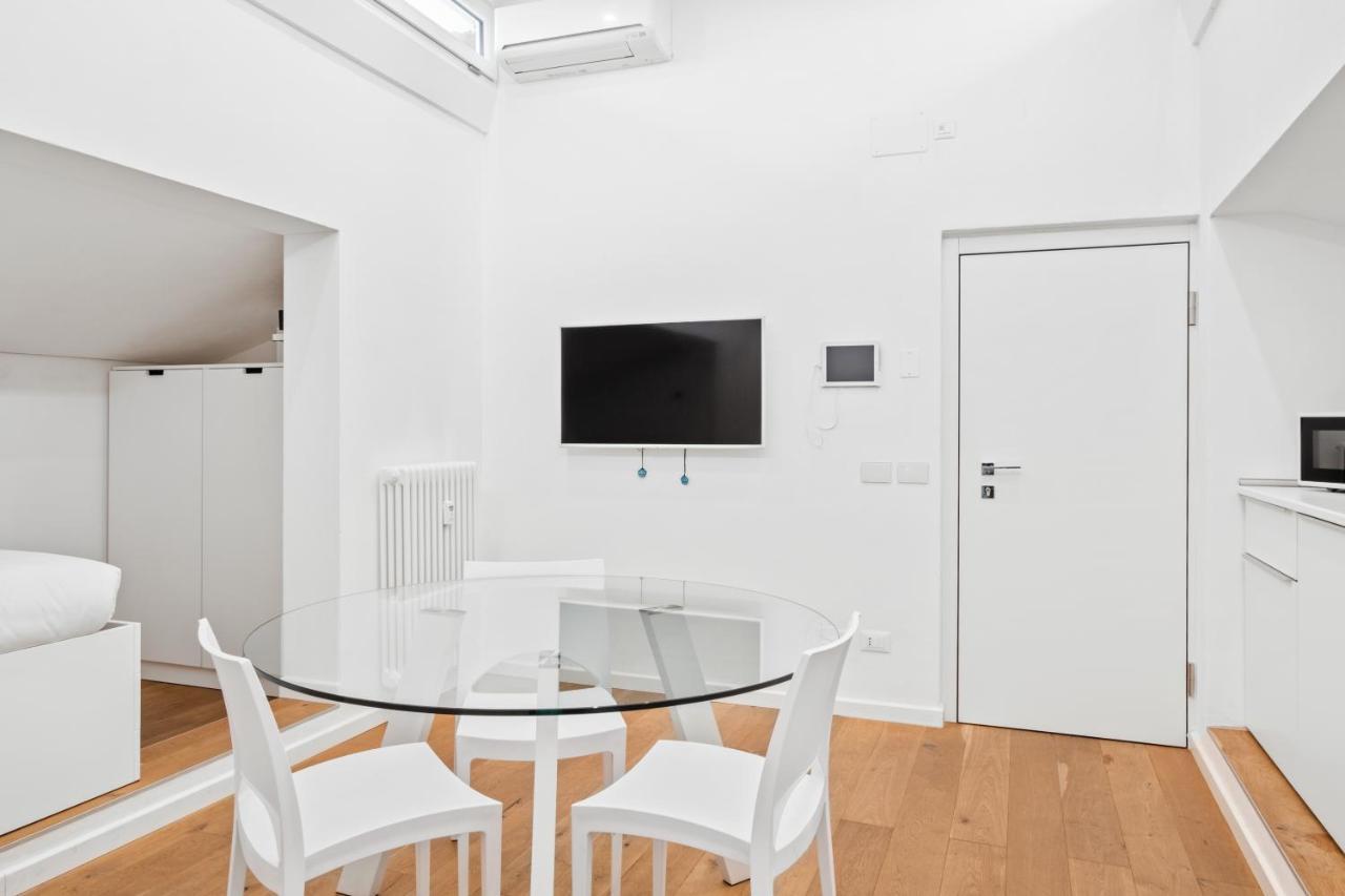 Ferienwohnung Via Corfu Cozy Nest Verona Exterior foto